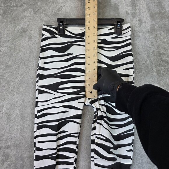 We The Free Skinny Jeans Womens 26 White Zebra Animal Print Stretch Denim Pants - Picture 7 of 11